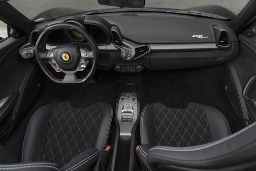2013 Ferrari 458 Spider Base