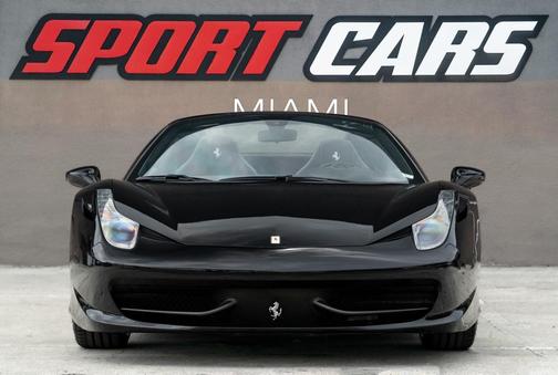 2013 Ferrari 458 Spider Base