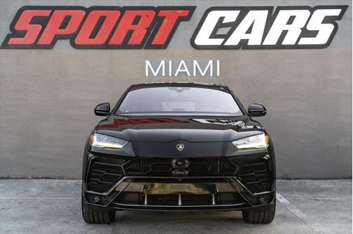 2019 Lamborghini Urus Base
