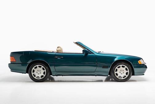 Green 1995 Mercedes-Benz SL-Class SL 500