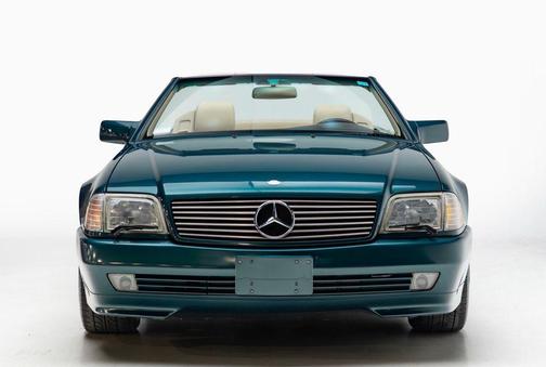Green 1995 Mercedes-Benz SL-Class SL 500