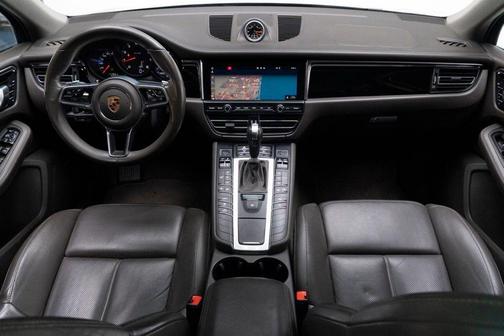 2020 Porsche Macan Base