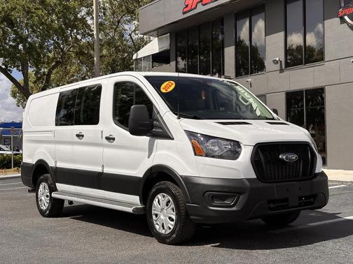 2022 Ford Transit-250 Base