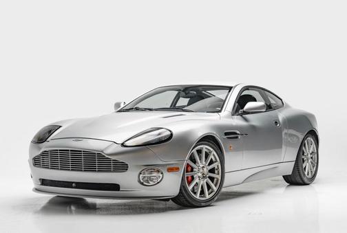 2005 Aston Martin V12 Vanquish Base