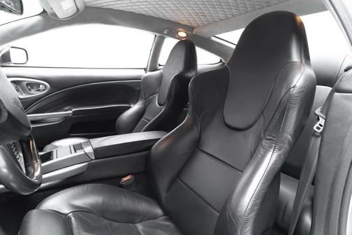 2005 Aston Martin V12 Vanquish Base