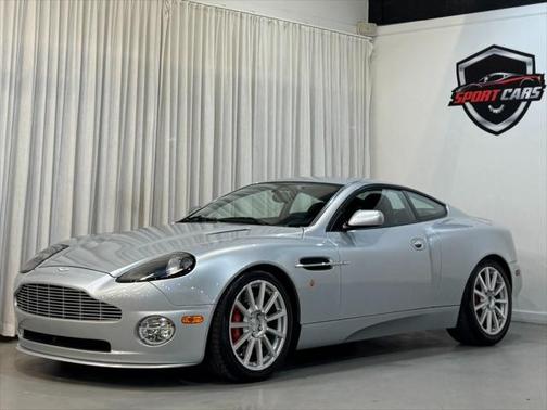 2005 Aston Martin V12 Vanquish Base