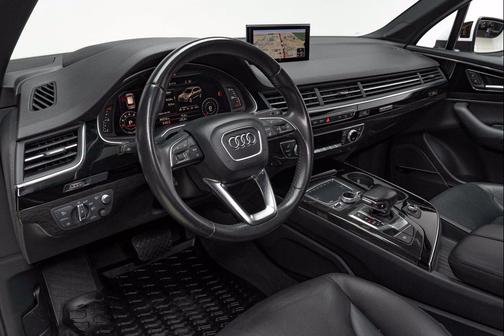 White 2018 Audi Q7 3.0T Prestige