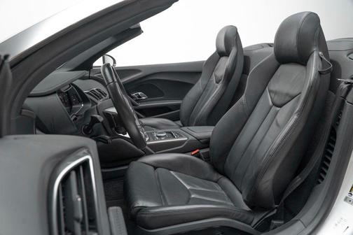 2022 Audi R8 V10 performance RWD S tronic