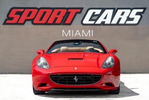 2010 Ferrari California Base