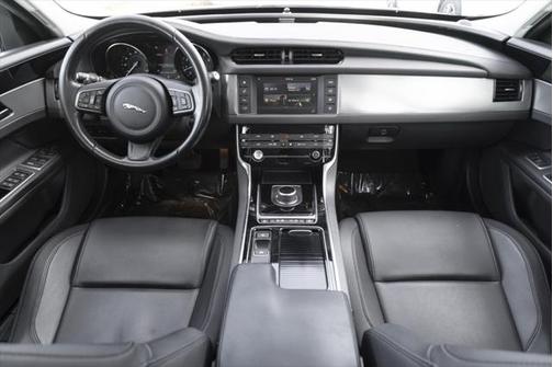 2018 Jaguar XF 25t Premium