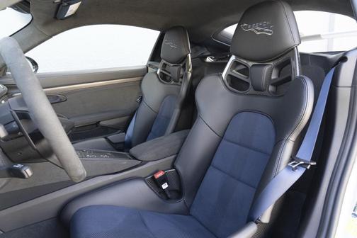 2024 Porsche 718 Cayman GT4 RS