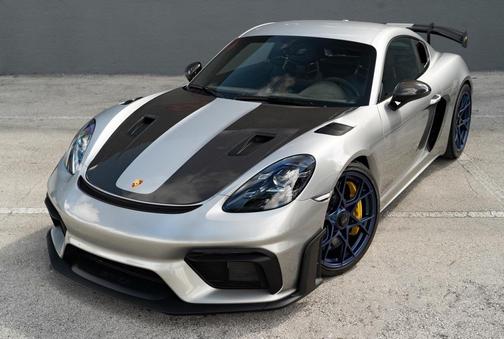 2024 Porsche 718 Cayman GT4 RS