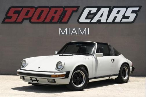 1985 Porsche 911 Carrera