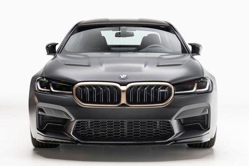 Frozen Brands Hatch Grey Metallic 2022 BMW M5 Base