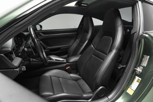 2020 Porsche 911 Carrera 4S