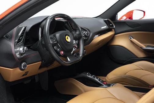2018 Ferrari 488 GTB Base