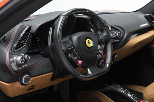 2018 Ferrari 488 GTB Base