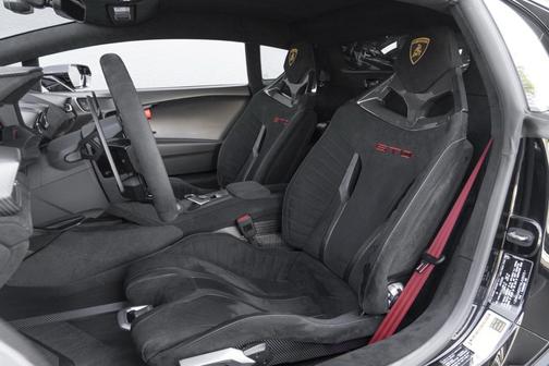 2022 Lamborghini Huracan STO Coupe