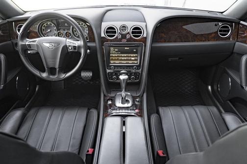 2014 Bentley Flying Spur Base