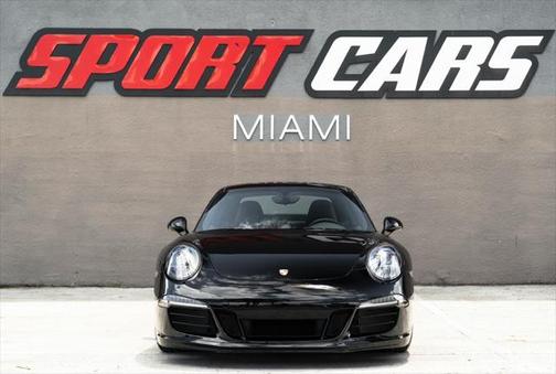 2016 Porsche 911 Carrera GTS