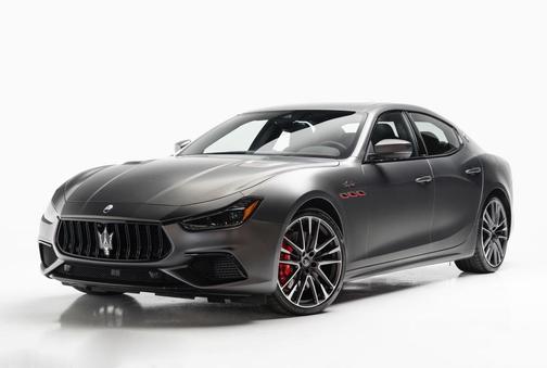 2022 Maserati Ghibli Trofeo