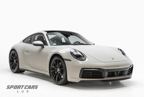 2020 Porsche 911 Carrera 4S