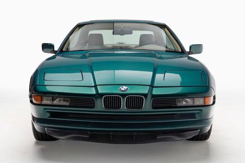 Green 1992 BMW 850 850i