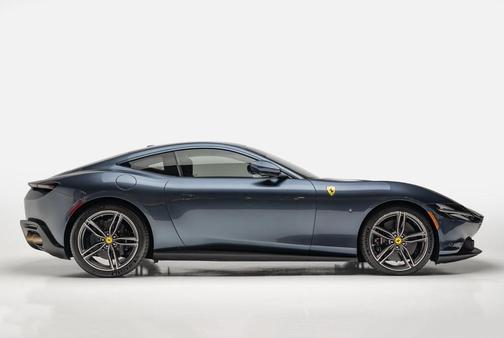 2021 Ferrari Roma Base