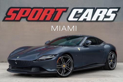 2021 Ferrari Roma Base