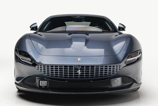 2021 Ferrari Roma Base