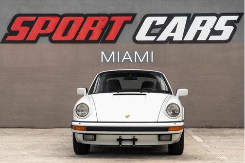 1985 Porsche 911 Carrera