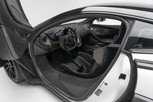 2019 McLaren 600LT Base