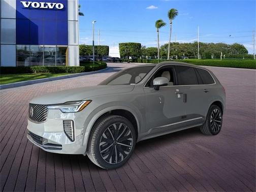 2026 Volvo XC90 B6 Plus 7-Seater