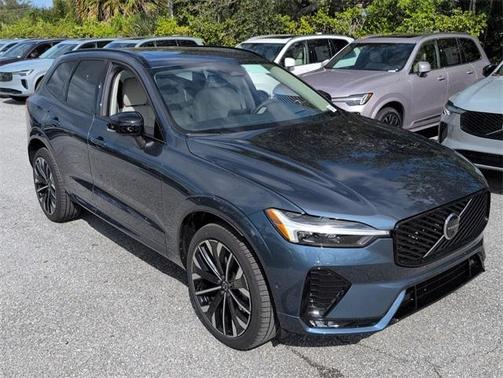 2026 Volvo XC60 B5 Ultra