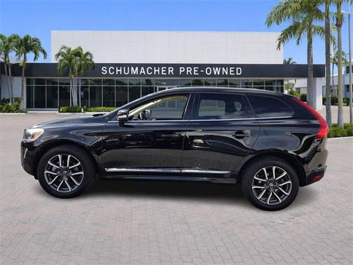 2016 Volvo XC60 T6 Drive-E