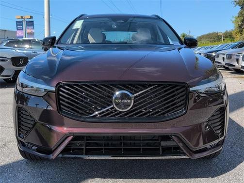 2026 Volvo XC60 B5 Ultra