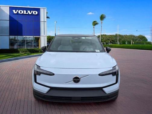 Cloud 9 White 2026 Volvo EX30 Twin Motor Ultra