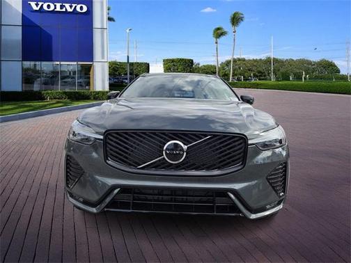 2026 Volvo XC60 B5 Core