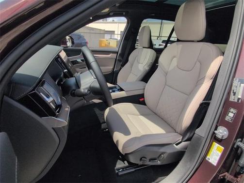 2026 Volvo XC90 Plug-In Hybrid T8 Core