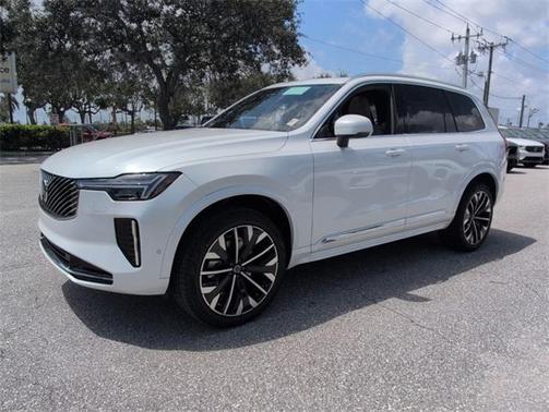 2026 Volvo XC90 B5 Plus 7-Seater