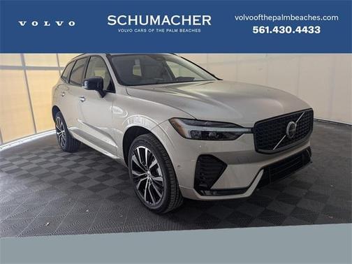 2025 Volvo XC60 B5 Plus