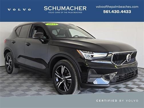 2023 Volvo XC40 B4 Core