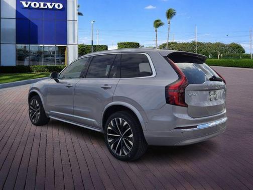 2026 Volvo XC90 B6 Plus 7-Seater