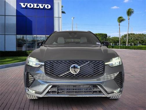 2026 Volvo XC60 B5 Core