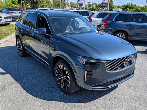 2026 Volvo XC90 B6 Ultra 7-Seater