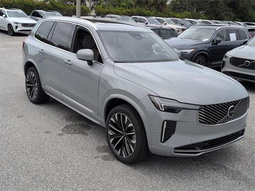 2026 Volvo XC90 B6 Plus 7-Seater