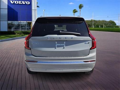 2026 Volvo XC90 B6 Plus 7-Seater