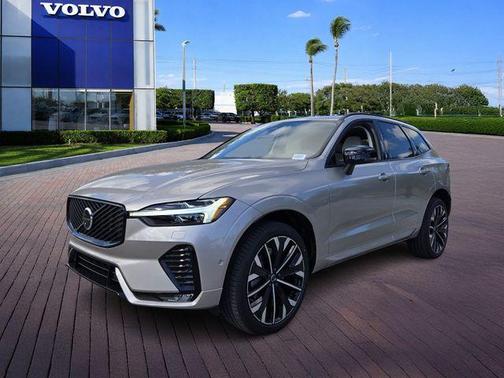 2026 Volvo XC60 B5 Ultra