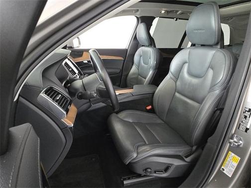 2020 Volvo XC90 T6 Inscription 7 Passenger