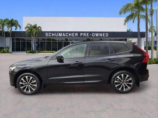 Onyx Black Metallic 2024 Volvo XC60 B5 Core